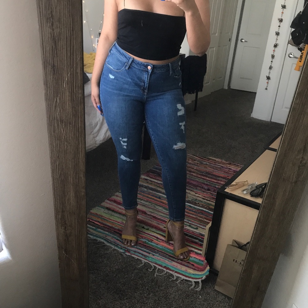 dark wash skinny jeans